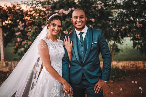 casamentoemuberlandia-noiva2021-fotografodecasamento-danielcustodio-fotografodanielcustodio-noiva-noivo-makenoiva-cerimoniadecasamento-casamentoaopordosol-makenoivo-fotoemuberlandia-noivas2022-civil-prewedding-wedding-casamento2022'