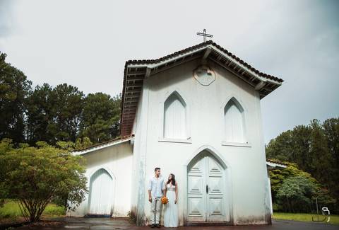 pre-wedding-florestadolobo-ensaiodecasal-wedding-fotosemuberlandia-fotografoemuberlandia-danielcustodiofotografo-fotografodecasamentoemuberlandia-uberlandiafotgrafo-namoro-casalensaiodefotos-fotosdenamorados-casamentointimista-uberaba-love-minasgerais'