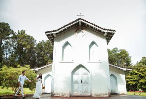 pre-wedding-florestadolobo-ensaiodecasal-wedding-fotosemuberlandia-fotografoemuberlandia-danielcustodiofotografo-fotografodecasamentoemuberlandia-uberlandiafotgrafo-namoro-casalensaiodefotos-fotosdenamorados-casamentointimista-uberaba-love-minasgerais'