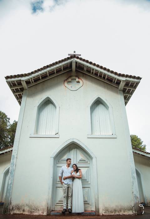 pre-wedding-florestadolobo-ensaiodecasal-wedding-fotosemuberlandia-fotografoemuberlandia-danielcustodiofotografo-fotografodecasamentoemuberlandia-uberlandiafotgrafo-namoro-casalensaiodefotos-fotosdenamorados-casamentointimista-uberaba-love-minasgerais'