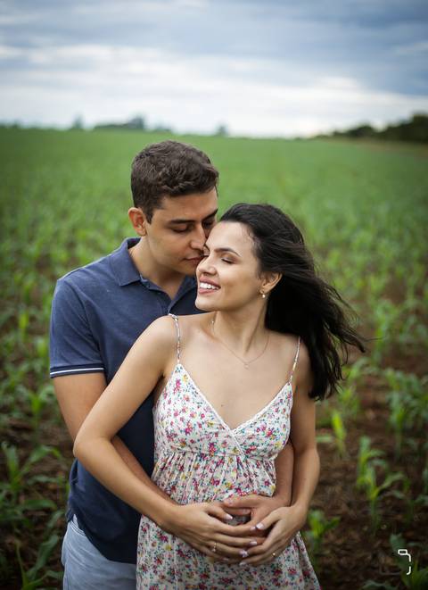 pre-wedding-florestadolobo-ensaiodecasal-wedding-fotosemuberlandia-fotografoemuberlandia-danielcustodiofotografo-fotografodecasamentoemuberlandia-uberlandiafotgrafo-namoro-casalensaiodefotos-fotosdenamorados-casamentointimista-uberaba-love-minasgerais'