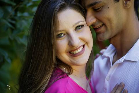 prewedding-ensaio-casamentoemuberlandia-ensaiodecasal-danielcustodiofotografo-fotografoemuberlandia-casamento-noivaemuberlandia-araguari-minicasamento-makenoiva-casamentonocampo-noivado-noiva2023-noivado-pedidodecasamento-aliança-ensaiocriativo-fotografo-'