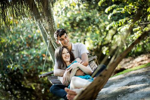 prewedding-ensaio-casamentoemuberlandia-ensaiodecasal-danielcustodiofotografo-fotografoemuberlandia-casamento-noivaemuberlandia-araguari-minicasamento-makenoiva-casamentonocampo-noivado-noiva2023-noivado-pedidodecasamento-aliança-ensaiocriativo-fotografo-'