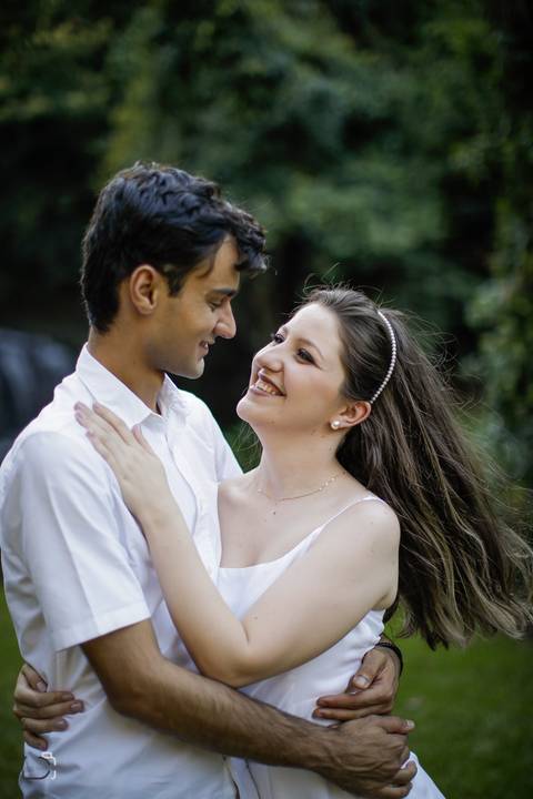 prewedding-ensaio-casamentoemuberlandia-ensaiodecasal-danielcustodiofotografo-fotografoemuberlandia-casamento-noivaemuberlandia-araguari-minicasamento-makenoiva-casamentonocampo-noivado-noiva2023-noivado-pedidodecasamento-aliança-ensaiocriativo-fotografo-'