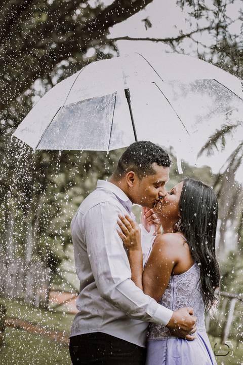pre-wedding-wedding-casamentoemuberlandia-foto-fotografias-danielcustodiofotografo-fotografoemuberlandia-casamento-ensaio-namoro-uberlandia-minasgerais-brasil-namoro-aliança-namorados-ensaionamoro-fotoslindasdecasal-fotoslindas-amor-love-fotografias-buque'