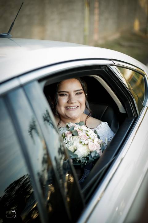 casamento-minicasamento-casamentoemuberlandia-miniwedding-wedding-casamento-uberlandia-casamentominimalista-makenoiva-buque-vestidodenoiva-cerimoniaaoarlivre-cerimoniaaopodosol-cerimoniamenordecasamento-weddingday-amor-danielcustodiofotografo-espaçonoiva'