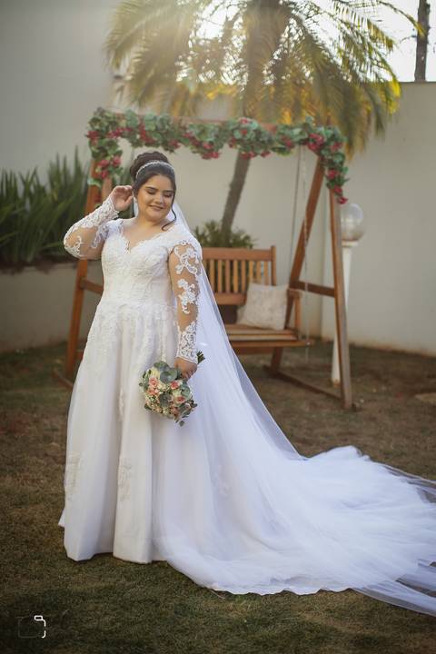 casamento-minicasamento-casamentoemuberlandia-miniwedding-wedding-casamento-uberlandia-casamentominimalista-makenoiva-buque-vestidodenoiva-cerimoniaaoarlivre-cerimoniaaopodosol-cerimoniamenordecasamento-weddingday-amor-danielcustodiofotografo-espaçonoiva'