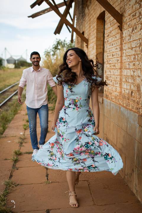 prewedding-wedding-minicasamento-casorio-ensaio-ensaiodecasal-uberlandia-fotosemuberlandia-fotografiasemuberlandia-casamentoemuberlandia-fotografoemuberlandia-casamentos-casamentoscivil-casamentosaopordosol-sessãocasal-danielcustodiofotografo-casamentos'