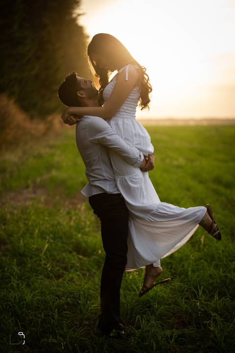 prewedding-wedding-minicasamento-casorio-ensaio-ensaiodecasal-uberlandia-fotosemuberlandia-fotografiasemuberlandia-casamentoemuberlandia-fotografoemuberlandia-casamentos-casamentoscivil-casamentosaopordosol-sessãocasal-danielcustodiofotografo-casamentos'