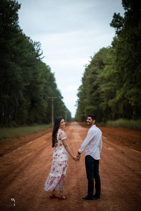 prewedding-wedding-minicasamento-casorio-ensaio-ensaiodecasal-uberlandia-fotosemuberlandia-fotografiasemuberlandia-casamentoemuberlandia-fotografoemuberlandia-casamentos-casamentoscivil-casamentosaopordosol-sessãocasal-danielcustodiofotografo-casamentos'