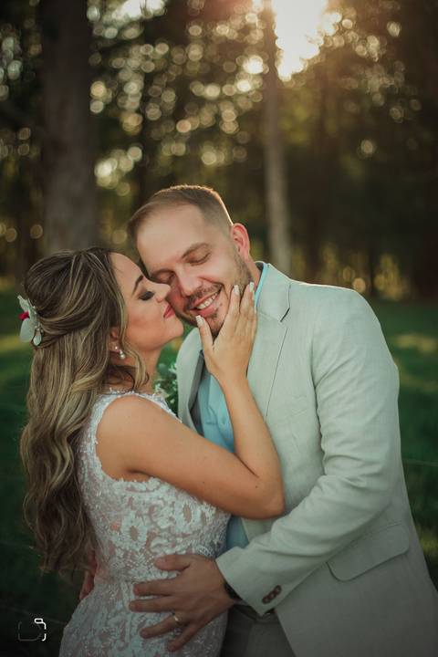 casamento-casamentocivil-cerimoniacivil-minicasamento-casamentoemuberlandia-fotografias-fotodecasamento-fotos-fotografoemuberlandia-danielcustodiofotografo-prewedding-wedding-ensaio-makenoiva-buque-vestidodenoiva-casamentoreligioso-casamentopordosol-amor'