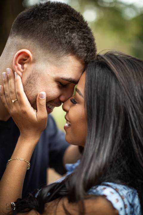 pre-wedding-wedding-ensaio-namoro-casal-fotos-fotografiasemuberlandia-fotografo-ensaiodenamoro-ensaioemuberlandia-fotografoemuberlandia-danielcustodiofotografo-casamento-casamentoemuberlandia-casamentoemcampo-minicasamento-minasgerais-brasil-fotoscriativa'