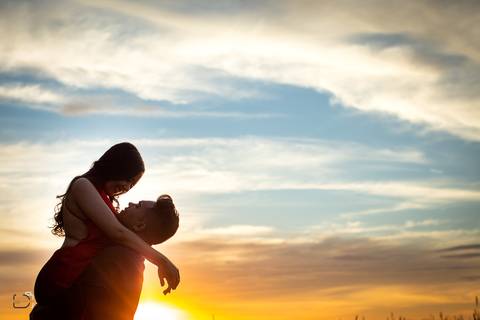 prewedding-wedding-ensaio-namoro-fotografias-ensaiodecasal-casaamento-casamentoemuberlandia-miniwedding-minicasamento-girassolensaio-girassol-danielcustodiofotografo-fotografoemuberlandia-fotografias-casamentolindo-florestadolobo-casamentominimalista'
