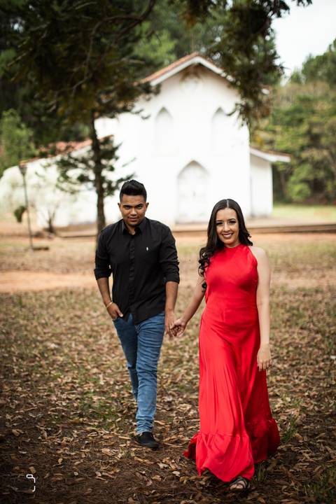 prewedding-wedding-ensaio-namoro-fotografias-ensaiodecasal-casaamento-casamentoemuberlandia-miniwedding-minicasamento-girassolensaio-girassol-danielcustodiofotografo-fotografoemuberlandia-fotografias-casamentolindo-florestadolobo-casamentominimalista'