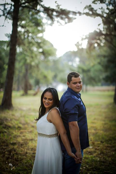 prewedding-ensaiocasal-wedding-casamento-civil-cerimoniadecasamento-miniwedding-casamentouberlandia-uberlandia-danielcustodio-fotografias-fotosemuberlandia-casamentoemcampo-ensaiodenamorados-fotografias-fotos-noiva-noivo-makenoiva-vestidodenoiva-buque'