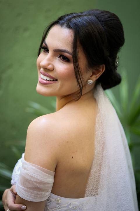 casamento-minicasamento-ensaio-noiva-casamentoemuberlandia-danielcustodiofotografo-danielcustodio-thefarmeventos-noivaemuberlandia-vestidodenoiva-noivo-casamentoaocampo-fotografias-fotografoemuberlandia-cerimonia-buque-aliança-festadecasamento-wedding-lov'