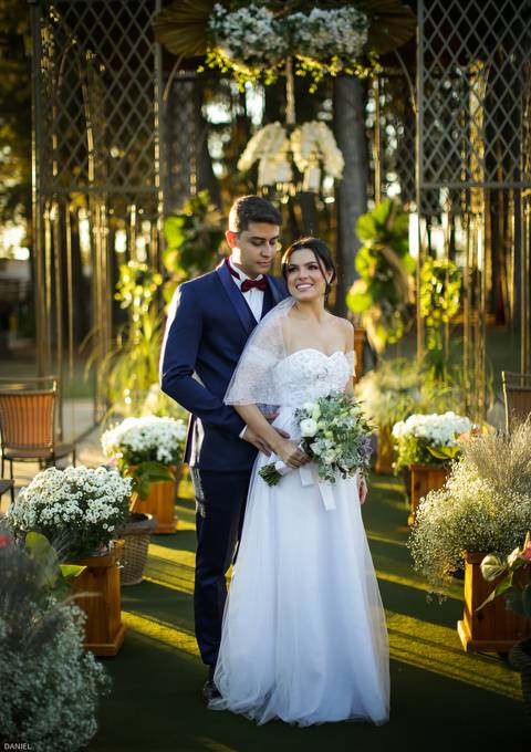 casamento-minicasamento-ensaio-noiva-casamentoemuberlandia-danielcustodiofotografo-danielcustodio-thefarmeventos-noivaemuberlandia-vestidodenoiva-noivo-casamentoaocampo-fotografias-fotografoemuberlandia-cerimonia-buque-aliança-festadecasamento-wedding-lov'