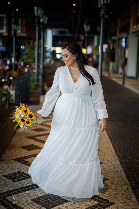 prewedding-wedding-casamentocivil-cerimoniadecasamento-civil-casamentoemuberlandia-fotografias-fotos-danielcustodiofotografo-uberlandia-cartorio-patiosabia-makenoiva-casamentonocampo-florestadolobo-girassol-buque-vestidodenoiva-amor-aliança-minicasamento-'