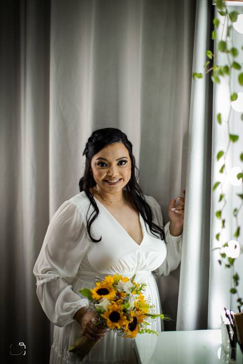 prewedding-wedding-casamentocivil-cerimoniadecasamento-civil-casamentoemuberlandia-fotografias-fotos-danielcustodiofotografo-uberlandia-cartorio-patiosabia-makenoiva-casamentonocampo-florestadolobo-girassol-buque-vestidodenoiva-amor-aliança-minicasamento-'