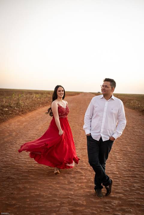 fotografiasemuberlandia-casamento-danielcustodio-pordosol-fotoscriativas-cerimoniaarlivre-fotografoemuberlandia-amor-profissionaldefotografia-minasgerais-love'