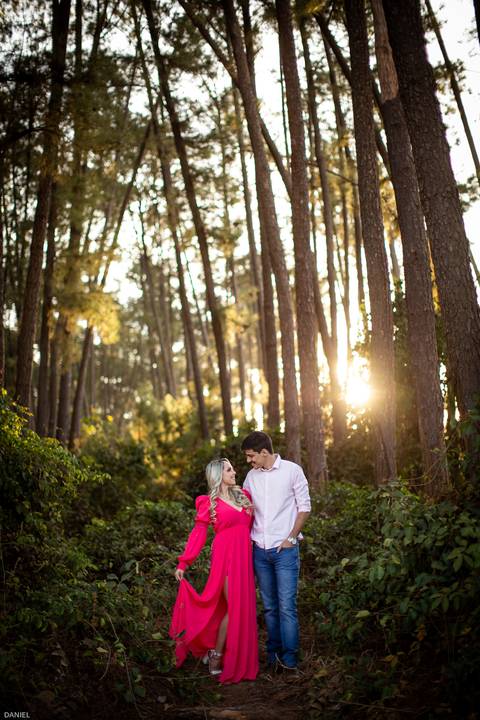 prewedding-ensaiodecasal-wedding-uberlandia-araguari-ensaioemaraguari-ensaioemuberlandia-fotografiasemaraguari-fotografias-danielcustodio-fotografodecasamento-ensaiodenamorados-minicasamento-noiva-noivo-fotoscriativas-pordosol-ensaioproximodeuberlandia'