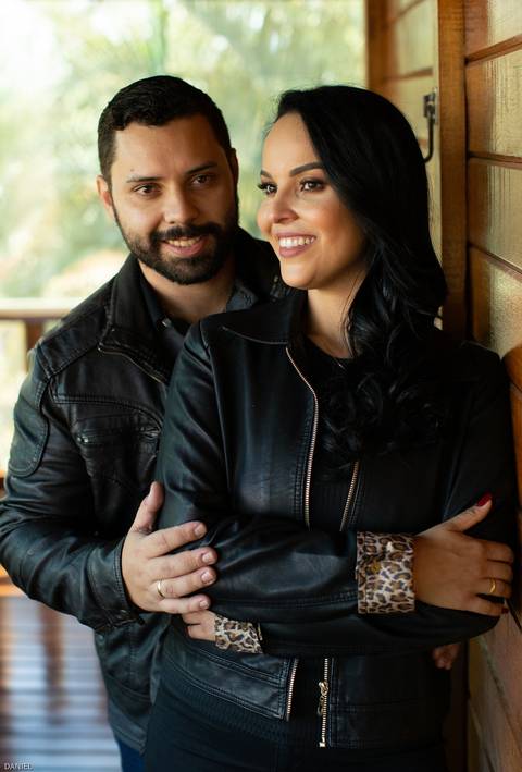 prewedding-ensaiodecasal-fotos-fotografiasdecasal-fotografias-ensaio-wedding-danielcustodio-casamento-minicasamento-cerimoniadecasamento-casamentoemuberlandia-casamentoemaraguari-makenoiva-noivas-noivos-madrinhas-cerimoniapordosol-pordosol-fotografo-udi-'