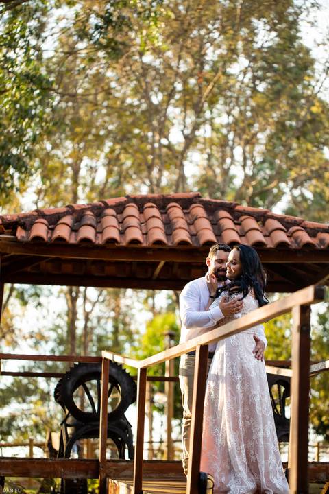 prewedding-ensaiodecasal-fotos-fotografiasdecasal-fotografias-ensaio-wedding-danielcustodio-casamento-minicasamento-cerimoniadecasamento-casamentoemuberlandia-casamentoemaraguari-makenoiva-noivas-noivos-madrinhas-cerimoniapordosol-pordosol-fotografo-udi-'