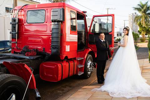 casamento-noiva-casamentoemuberlandia-foto-fotografo-fotodecasamento-uberlandia-casamentoemuberlandia-noivaemuberlandia-foografoemuberlandia-fotosdecasamento-daniel-custodio-casamentolindo-vestidodenoiva-salãodefesta-buque-makenoiva-vestidodecasamento-amo'