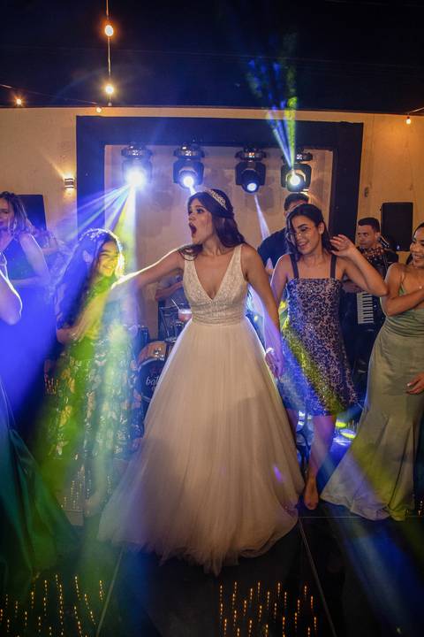 casamento-noiva-casamentoemuberlandia-foto-fotografo-fotodecasamento-uberlandia-casamentoemuberlandia-noivaemuberlandia-foografoemuberlandia-fotosdecasamento-daniel-custodio-casamentolindo-vestidodenoiva-salãodefesta-buque-makenoiva-vestidodecasamento-amo'