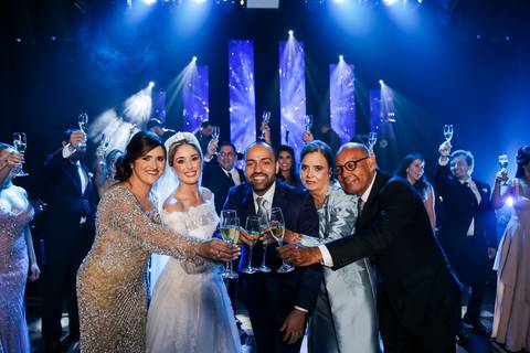 casamento-casamentoreligioso-rildo-noivas-casamentouberlandia-amor-foto-fotografias-fotos-fotografias-fotoemuberlandia-fotografoemuberlandia-danielcustodio-casamentoemigreja-rildonoivas-noivasemuberlandia-buque-vestidodenoiva-espaçodenoiva-noivo-love-lov-'