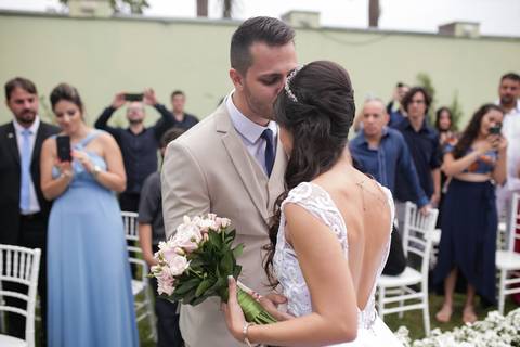 casamento-casamentonocampo-pordosol-casamentoarlive-casamentoemuberlandia-cerimoniaaberta-casamentolindo-cerimoniaemcampoaberto-uberlandiacasamento-fotografoemuberlandia-fotografiasdecasamento-danielcustodio-make-noiva-vestidodenoiva-noivo-buque-love-amor'