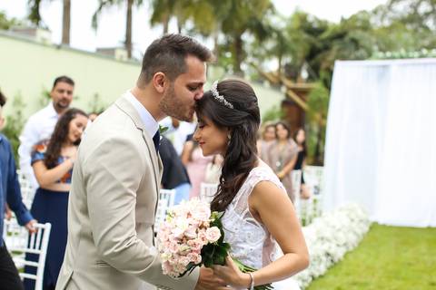 casamento-casamentonocampo-pordosol-casamentoarlive-casamentoemuberlandia-cerimoniaaberta-casamentolindo-cerimoniaemcampoaberto-uberlandiacasamento-fotografoemuberlandia-fotografiasdecasamento-danielcustodio-make-noiva-vestidodenoiva-noivo-buque-love-amor'