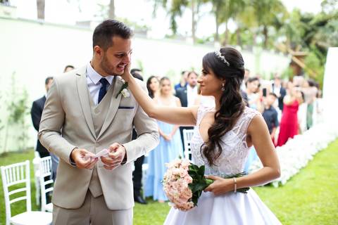 casamento-casamentonocampo-pordosol-casamentoarlive-casamentoemuberlandia-cerimoniaaberta-casamentolindo-cerimoniaemcampoaberto-uberlandiacasamento-fotografoemuberlandia-fotografiasdecasamento-danielcustodio-make-noiva-vestidodenoiva-noivo-buque-love-amor'