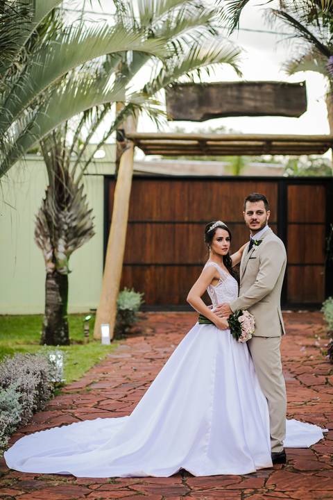 casamento-casamentonocampo-pordosol-casamentoarlive-casamentoemuberlandia-cerimoniaaberta-casamentolindo-cerimoniaemcampoaberto-uberlandiacasamento-fotografoemuberlandia-fotografiasdecasamento-danielcustodio-make-noiva-vestidodenoiva-noivo-buque-love-amor'