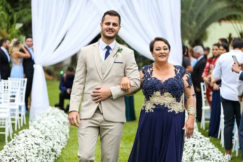 casamento-casamentonocampo-pordosol-casamentoarlive-casamentoemuberlandia-cerimoniaaberta-casamentolindo-cerimoniaemcampoaberto-uberlandiacasamento-fotografoemuberlandia-fotografiasdecasamento-danielcustodio-make-noiva-vestidodenoiva-noivo-buque-love-amor'