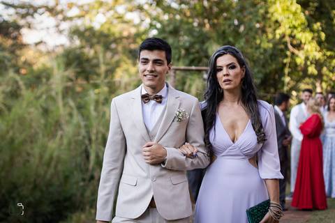 casamento-casamentonocampo-pordosol-casamentoarlive-casamentoemuberlandia-cerimoniaaberta-casamentolindo-cerimoniaemcampoaberto-uberlandiacasamento-fotografoemuberlandia-fotografiasdecasamento-danielcustodio-make-noiva-vestidodenoiva-noivo-buque-love-amor'