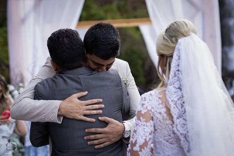 casamento-casamentonocampo-pordosol-casamentoarlive-casamentoemuberlandia-cerimoniaaberta-casamentolindo-cerimoniaemcampoaberto-uberlandiacasamento-fotografoemuberlandia-fotografiasdecasamento-danielcustodio-make-noiva-vestidodenoiva-noivo-buque-love-amor'