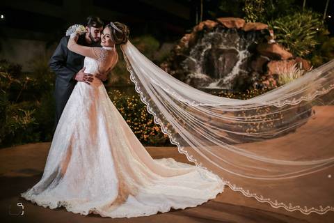 casamento-casamentonocampo-pordosol-casamentoarlive-casamentoemuberlandia-cerimoniaaberta-casamentolindo-cerimoniaemcampoaberto-uberlandiacasamento-fotografoemuberlandia-fotografiasdecasamento-danielcustodio-make-noiva-vestidodenoiva-noivo-buque-love-amor'