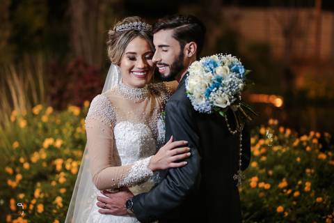 casamento-casamentonocampo-pordosol-casamentoarlive-casamentoemuberlandia-cerimoniaaberta-casamentolindo-cerimoniaemcampoaberto-uberlandiacasamento-fotografoemuberlandia-fotografiasdecasamento-danielcustodio-make-noiva-vestidodenoiva-noivo-buque-love-amor'