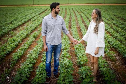 prewedding-ensaiodecasal-fotos-fotografiasdecasal-fotografias-ensaio-wedding-danielcustodio-casamento-minicasamento-cerimoniadecasamento-casamentoemuberlandia-casamentoemaraguari-makenoiva-noivas-noivos-madrinhas-cerimoniapordosol-pordosol-fotografo-udi-'