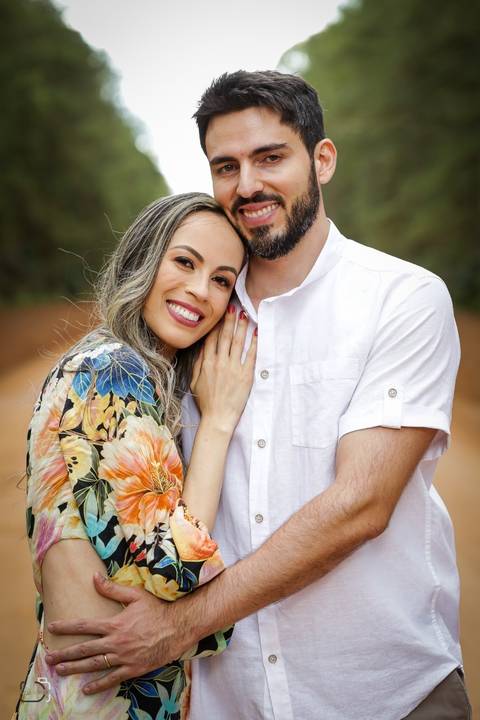 prewedding-ensaiodecasal-fotos-fotografiasdecasal-fotografias-ensaio-wedding-danielcustodio-casamento-minicasamento-cerimoniadecasamento-casamentoemuberlandia-casamentoemaraguari-makenoiva-noivas-noivos-madrinhas-cerimoniapordosol-pordosol-fotografo-udi-'