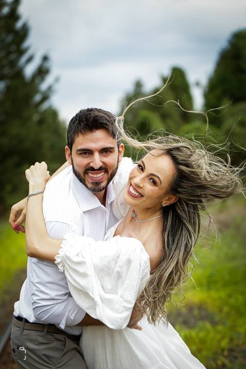 prewedding-ensaiodecasal-fotos-fotografiasdecasal-fotografias-ensaio-wedding-danielcustodio-casamento-minicasamento-cerimoniadecasamento-casamentoemuberlandia-casamentoemaraguari-makenoiva-noivas-noivos-madrinhas-cerimoniapordosol-pordosol-fotografo-udi-'