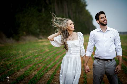 prewedding-ensaiodecasal-fotos-fotografiasdecasal-fotografias-ensaio-wedding-danielcustodio-casamento-minicasamento-cerimoniadecasamento-casamentoemuberlandia-casamentoemaraguari-makenoiva-noivas-noivos-madrinhas-cerimoniapordosol-pordosol-fotografo-udi-'