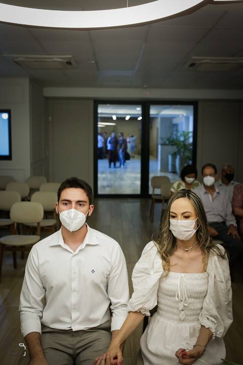 prewedding-ensaiodecasal-fotos-fotografiasdecasal-fotografias-ensaio-wedding-danielcustodio-casamento-minicasamento-cerimoniadecasamento-casamentoemuberlandia-casamentoemaraguari-makenoiva-noivas-noivos-madrinhas-cerimoniapordosol-pordosol-fotografo-udi-'