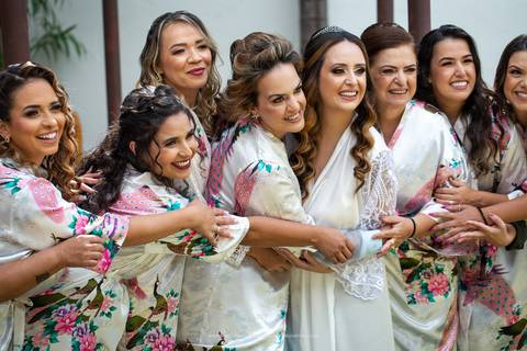 casamento-casamentoemuberlandia-casorio-casar-make-noiva-noiva-fotografias-de-casamento-daniel-custodio-fotografo-buque-vestido-make-off-de-noiva-brinde-fotografo-de-casamento-wedding-mini-casamento-chacara-para-casamento-dj-cerimonia-banda-musical-love'