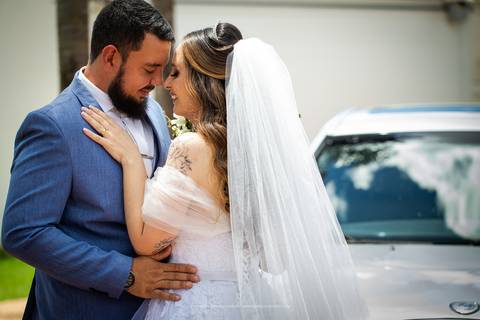 casamento-casamentoemuberlandia-casorio-casar-make-noiva-noiva-fotografias-de-casamento-daniel-custodio-fotografo-buque-vestido-make-off-de-noiva-brinde-fotografo-de-casamento-wedding-mini-casamento-chacara-para-casamento-dj-cerimonia-banda-musical-love'