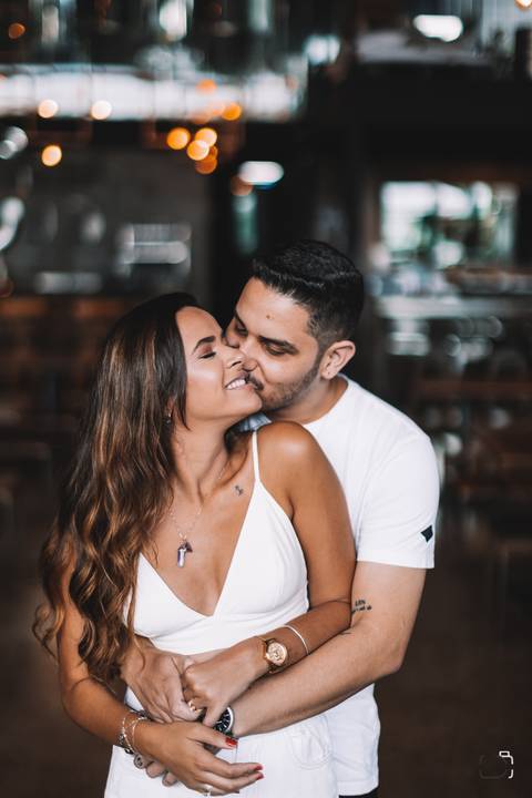 pre-wedding-ensaio-fotos-de-casal-namoro-casar-noivo-fotos-decasamento-noivas-fotos-para-casamento-daniel-custodio-fotografo-cerimonia-fotografias-mini-casamento-floresta-do-lobo-fotografo-minas-gerais-brasil-aliança-civil-amor-love-infinito-risada-'