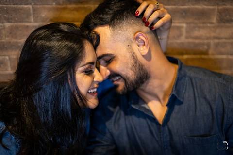 pre-wedding-ensaio-foto-fotografias-casal-casar-uberlandia-casamento-minas-gerais-cerimonia-fotografo-daniel-custodio-religioso-civil-foto-de-casamento-cafe-romantico-lindos-casal-de-namorados-fotografo-de-casamento-brasil-mundo-amor-love-sorrriso-amores'