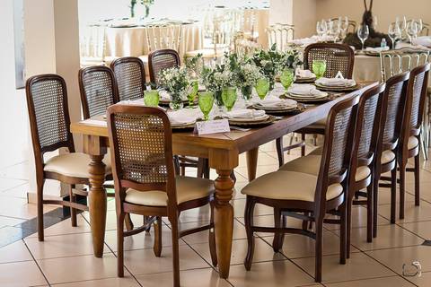 casamento-casar-wedding-casamentos-uberlandia-chacara-espaço=make-noiva-noivo-festa-dj-pista-de-dança-foto-fotografias-fotografo-buque-amor-vestido-terno-cerimonia-buffef-amor-love-minas-gerais-brasil-decoração-daniel-custodio-ensaio-studio-cerimonial-'