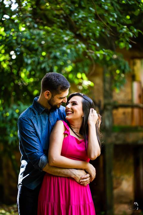 wedding-prewedding-ensaiodecasal-foot-fotografias-casamento-retrato-fotografodecasamento-uberlandia-araxa-pordosol-make-noiva-noivo-ensaiocriativo-love-minasgerais-brasil-vestidodenoiva-padrinhos-madrinhas-portaaliança-vestidodenoiva-amor-love-buffet-dj-'